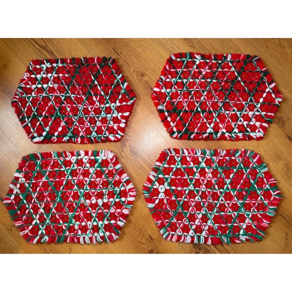 Vintage Handmade‎ Loom Woven Christmas Placemats Red Green Crochet Reversible